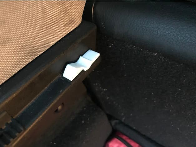 Parcel-Shelf Support Pair