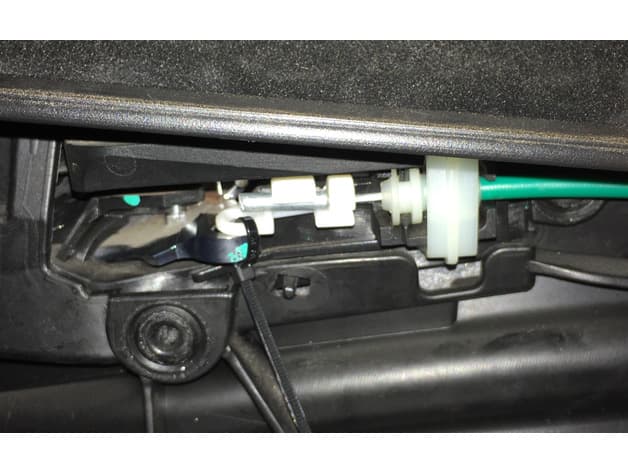 Interior Door-Release Cable Retainer