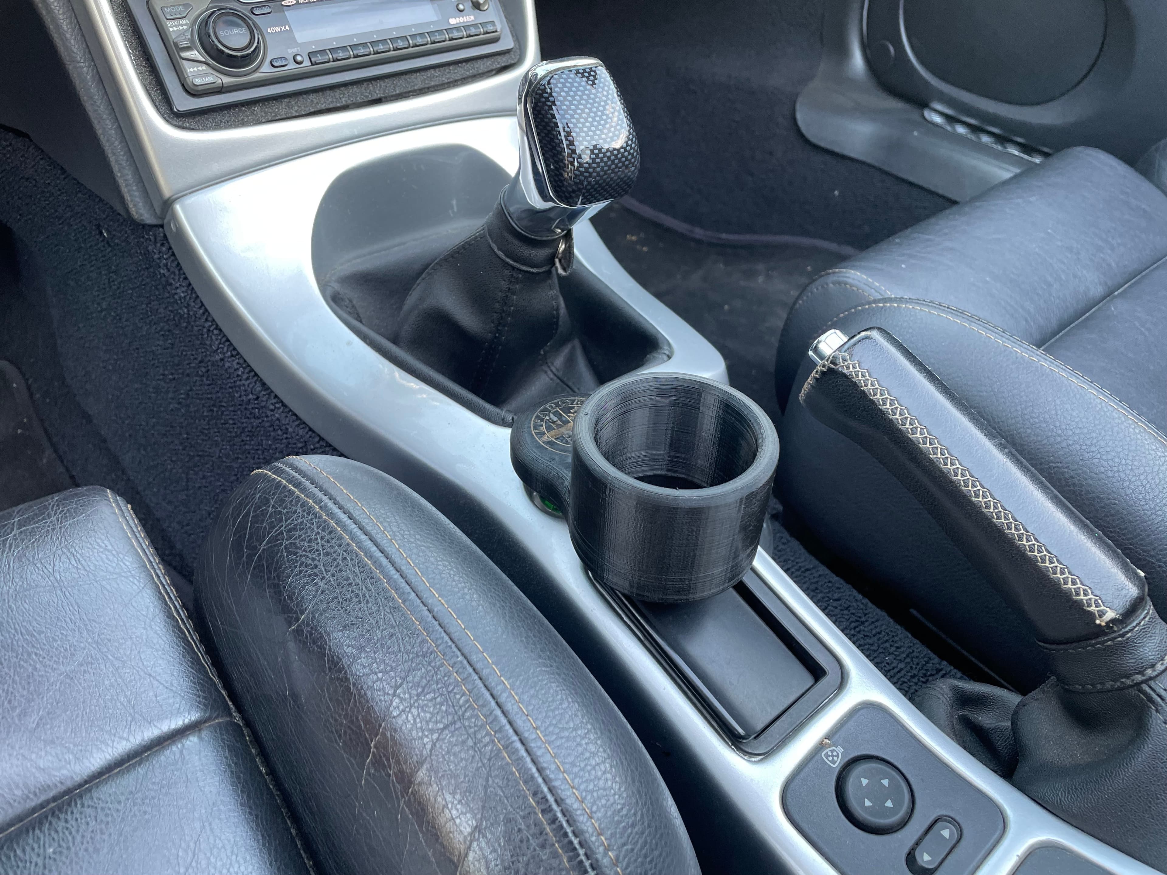 12 V Socket Can Holder